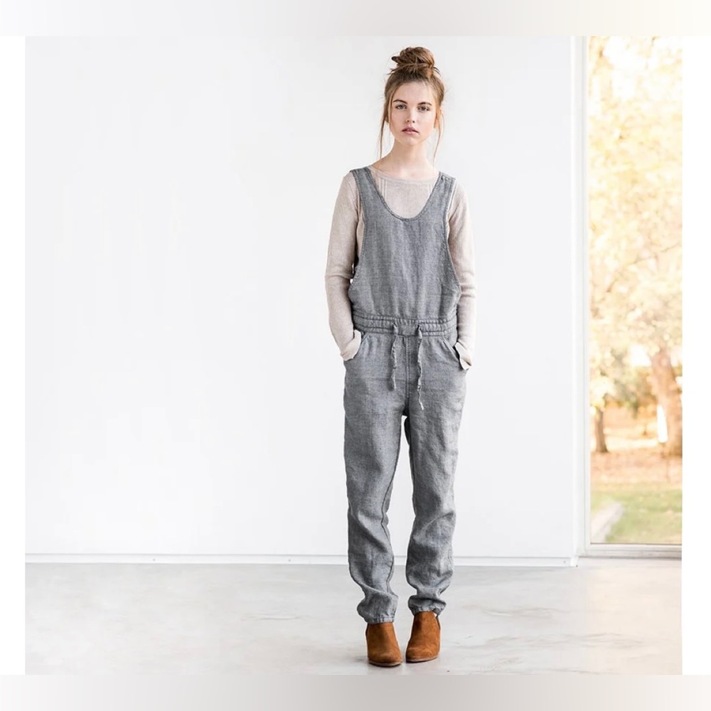 Not Perfect Linen loose jumpsuit